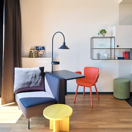 Stayery Guetersloh Hauptbahnhof Zewnętrze zdjęcie
